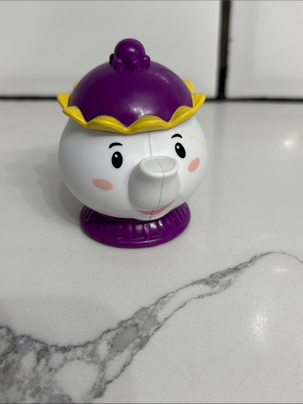 Little People Mrs. Potts 2022